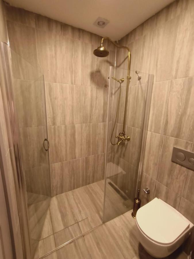 Hola Suites Hotel Istanbul Exteriör bild